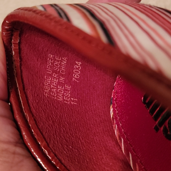 Wine Colored Dress Shoes - Picture 9 of 9